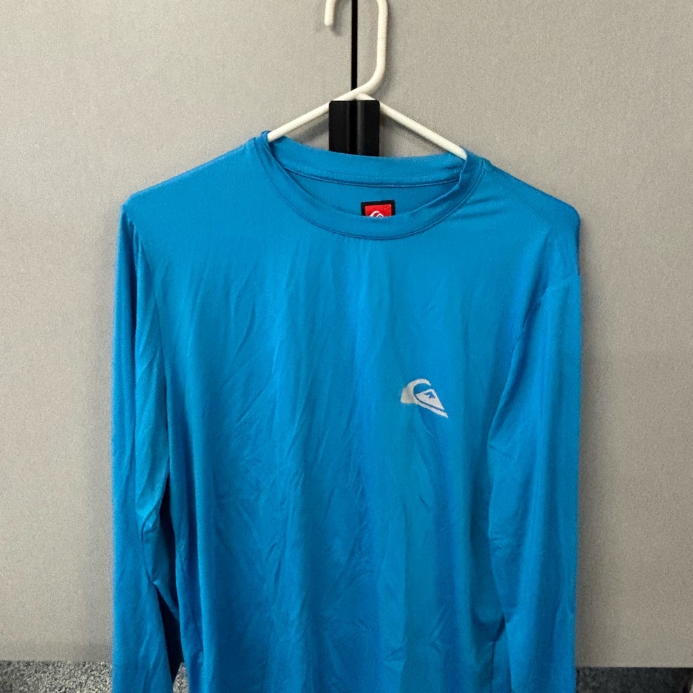 Quiksilver Men's Aqua Long Sleeve Tee